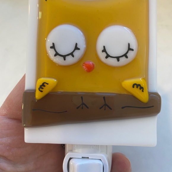 Handmade Owl Nightlight - Picture 2 of 3